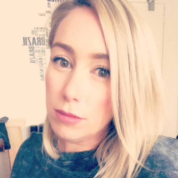 Meet your Posher, Catherine - Picture 1 of 1